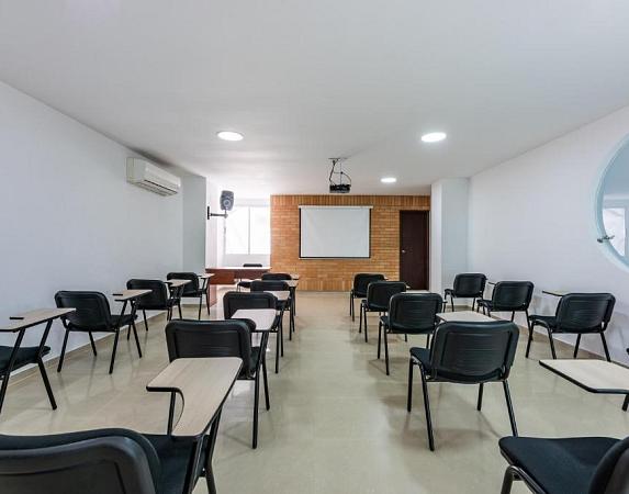 Multipurpose conference room